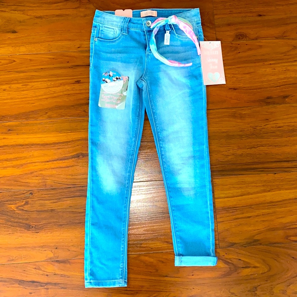 Skinny Jeans and Headband